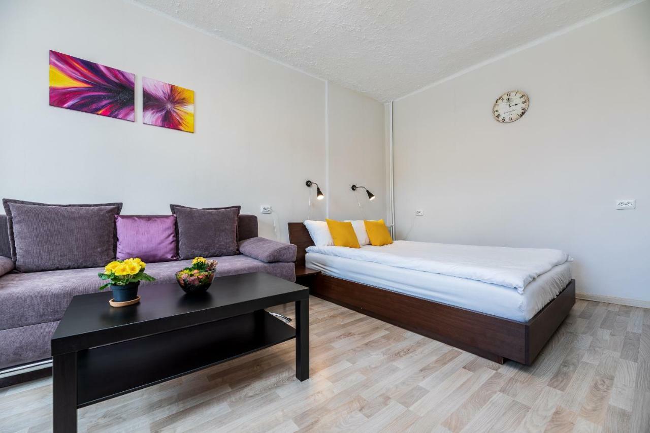 Compact Apartment Near Food Market In The Oldtown Plus Free Parking 클라이페다 외부 사진